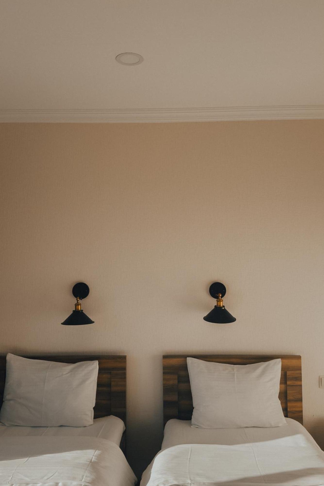 Hotel Gold Kazbegi ภายนอก รูปภาพ